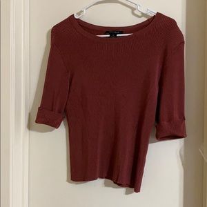 Ladies quarter sleeve ridged top